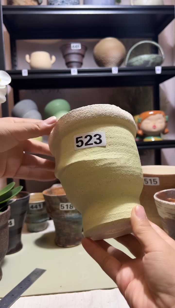 景德镇黄色异形523