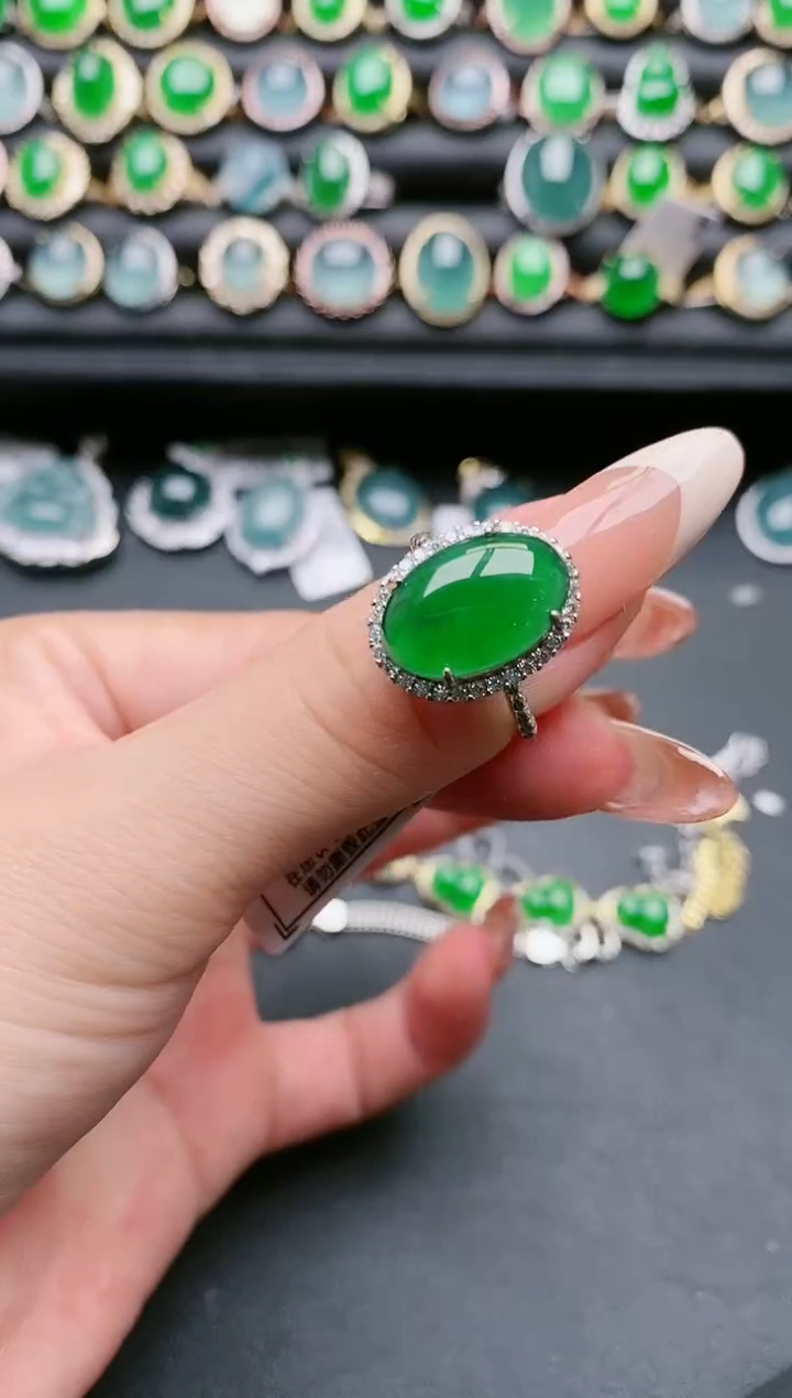 【闪购商品】翡翠戒指银S925镶嵌111111