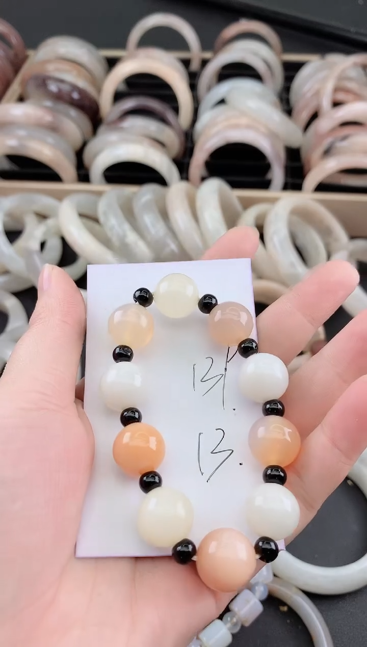 未镶嵌手串石英质玉139