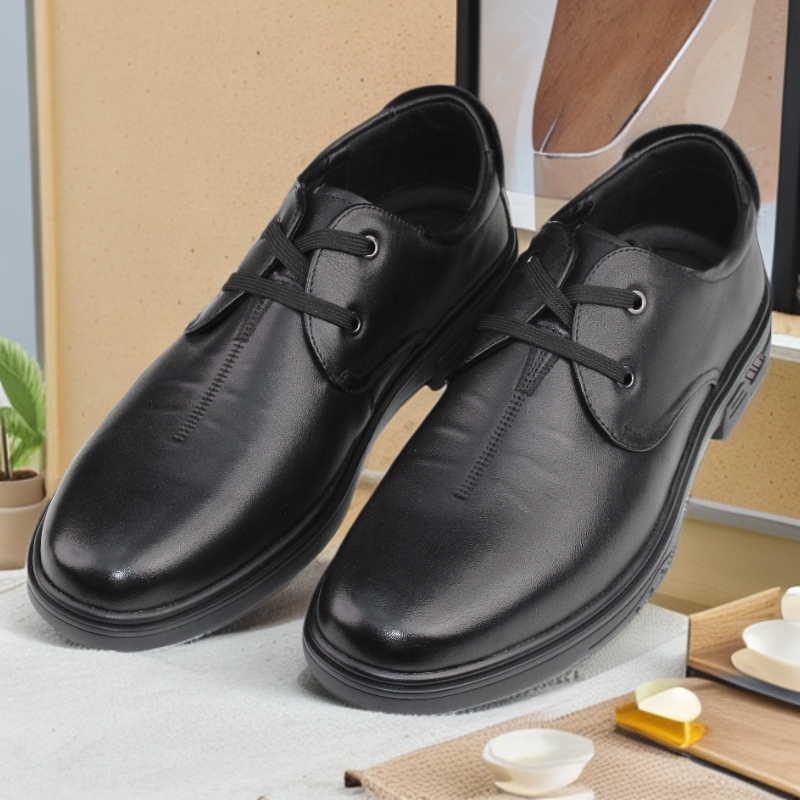 二哥2025全真皮上等头层牛皮上班软底舒适系带英伦风爸爸鞋9105