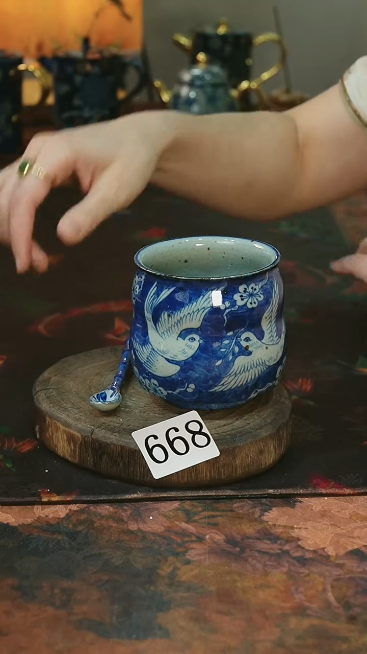 茶碗............微瑕668