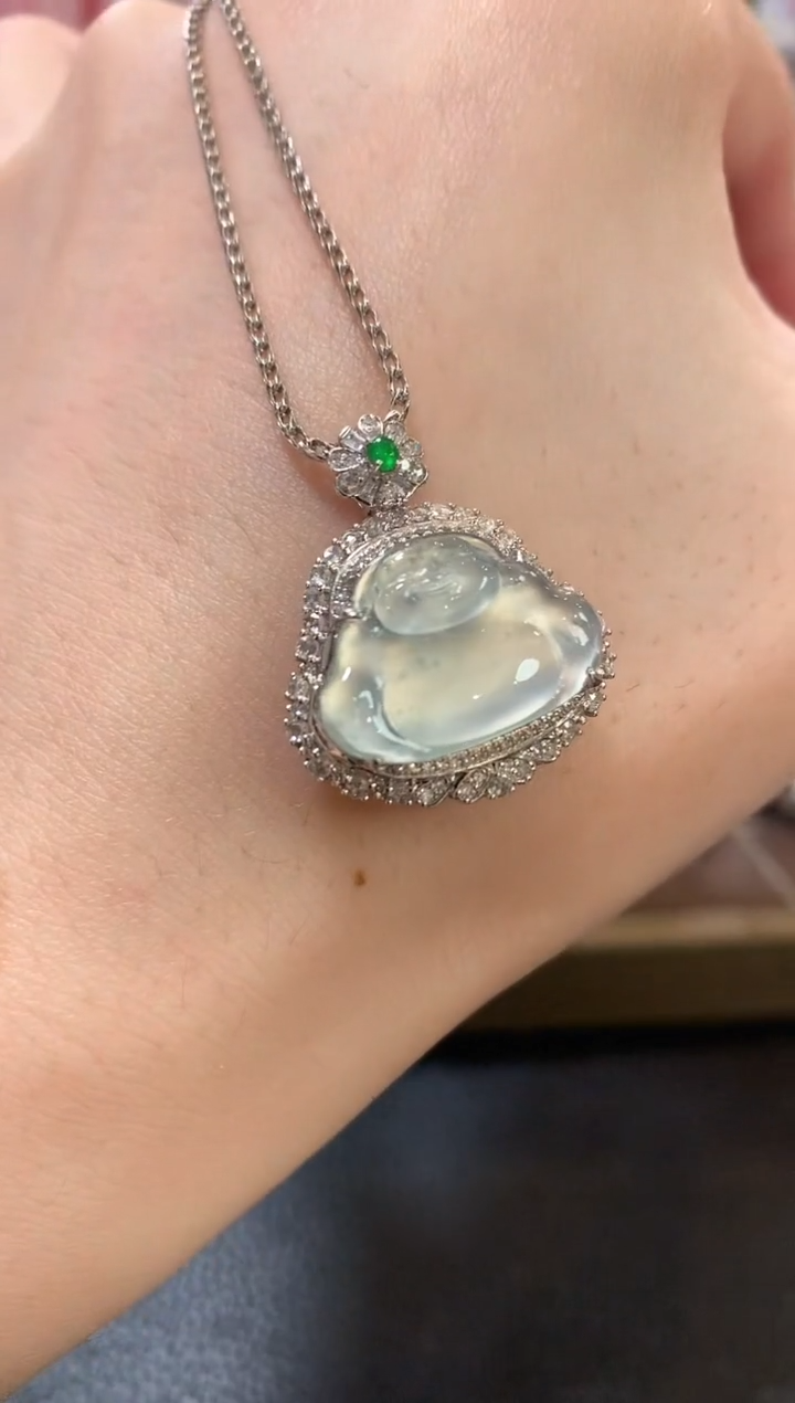 吊坠(不含链)18K金镶嵌翡翠b23