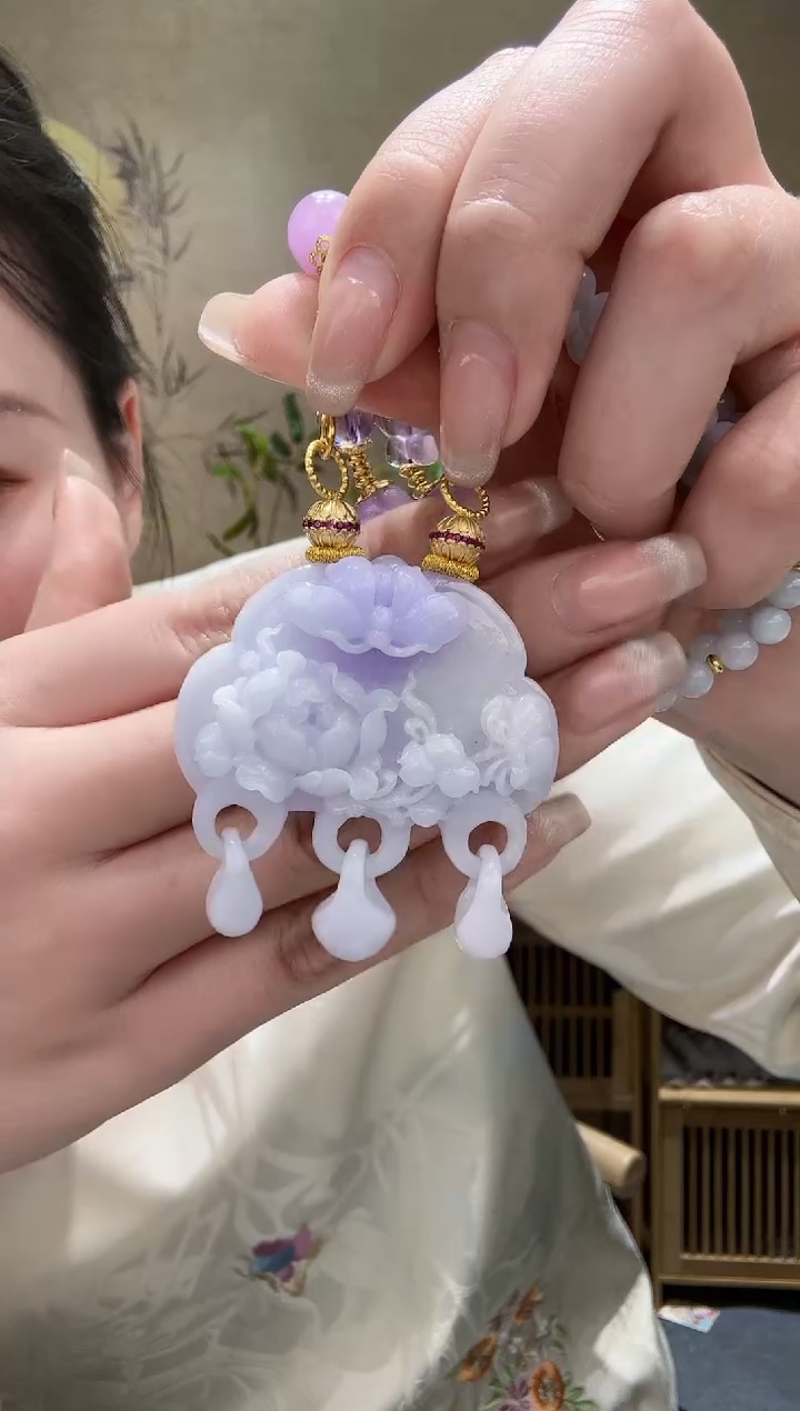 【闪购商品】翡翠颈饰未镶嵌吊坠