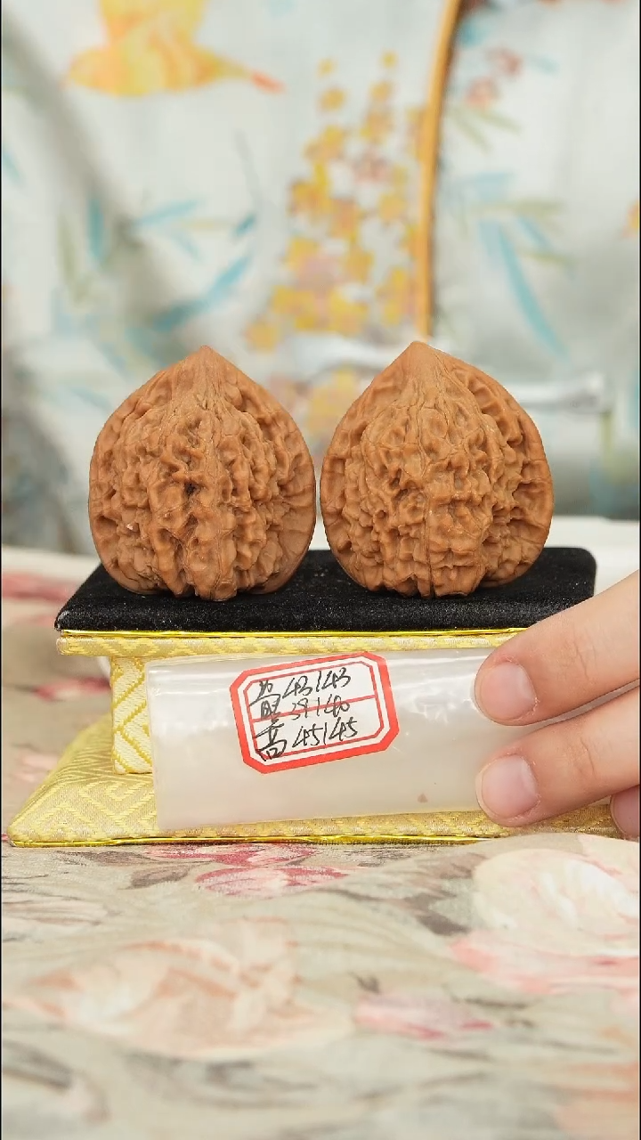 【闪购商品】文玩核桃把件官帽