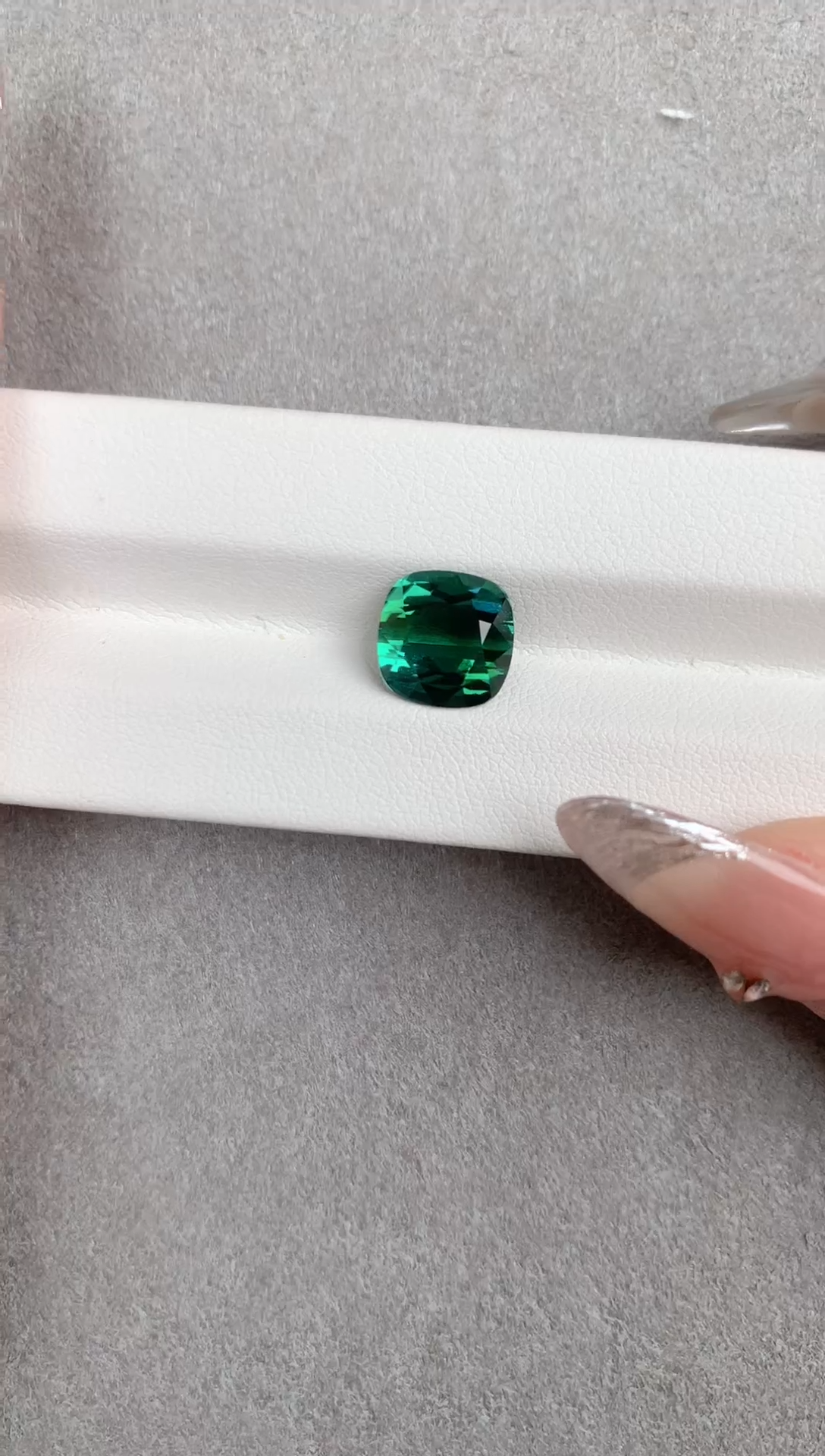 【闪购商品】碧玺裸石银S925镶嵌天然拉贡碧玺    4.56ct