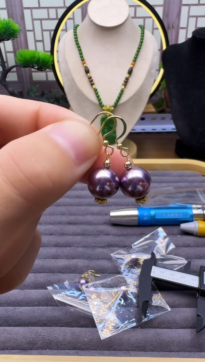 14K金镶嵌耳饰淡水珍珠E105        