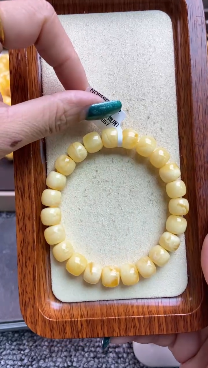 【闪购商品】蜜蜡珠宝奇石未镶嵌5