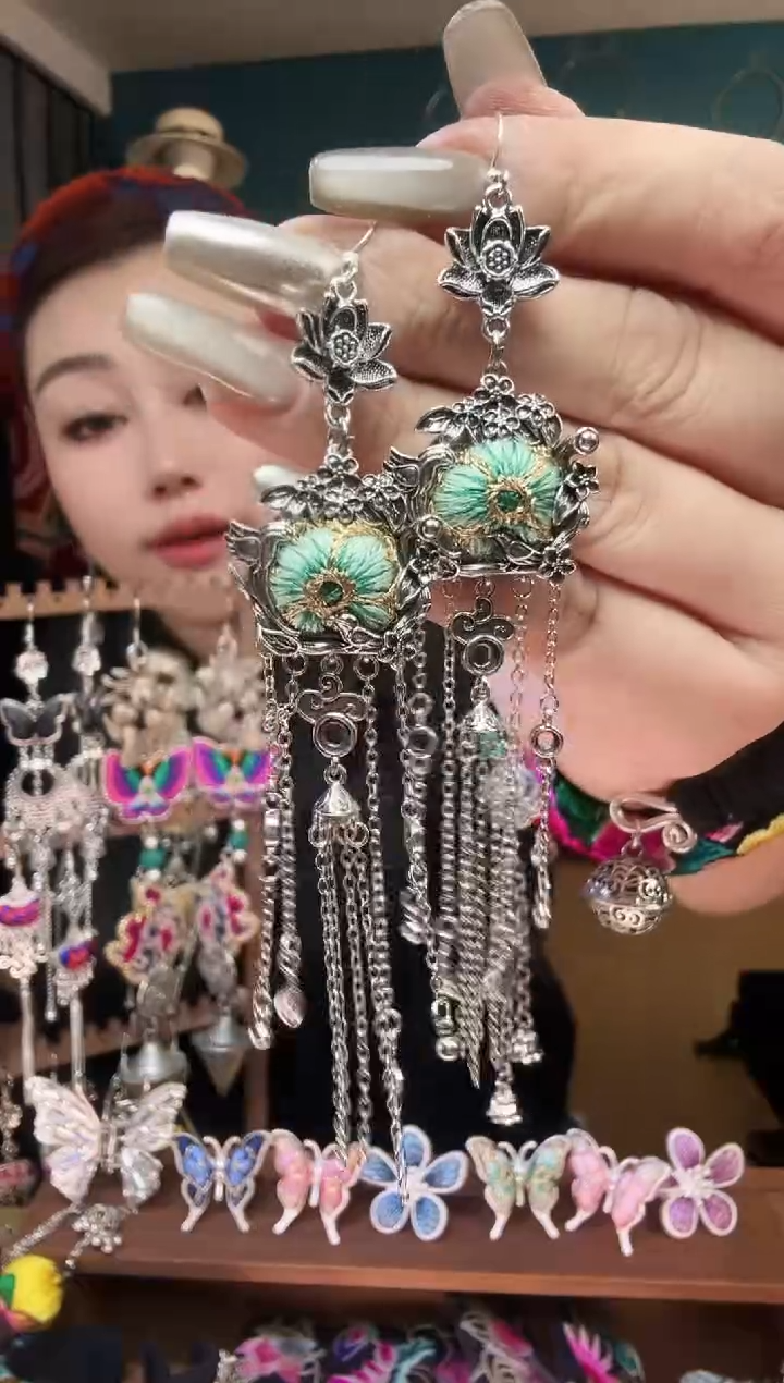 刺绣纯手工民族风刺绣耳环