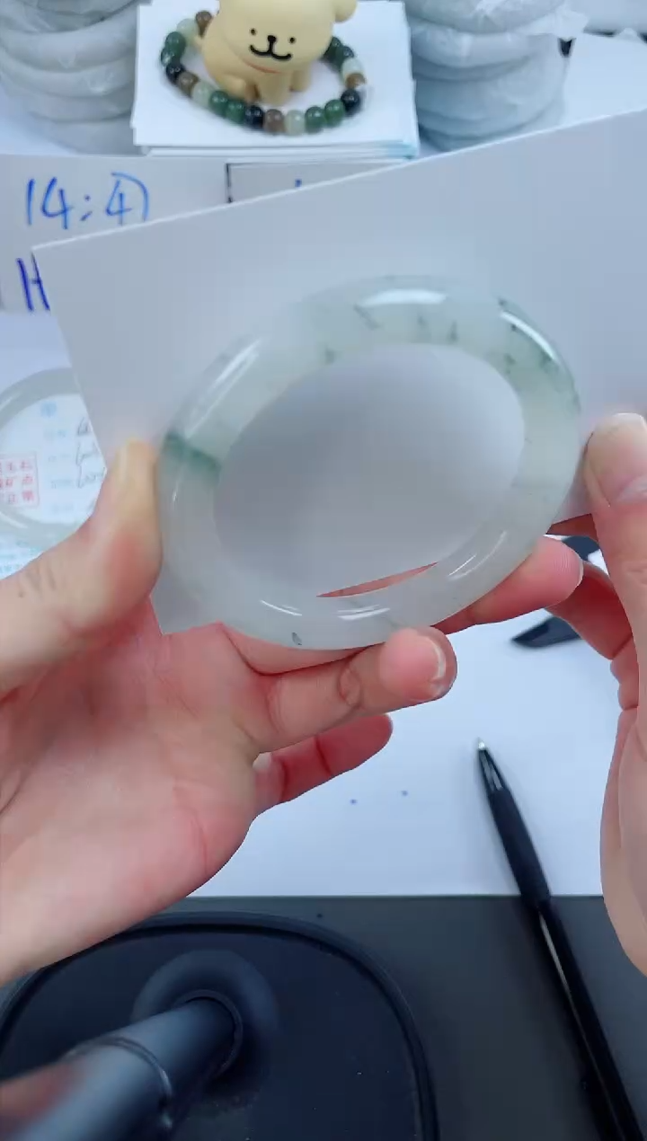 【闪购商品】石英质玉手镯未镶嵌662-52.7