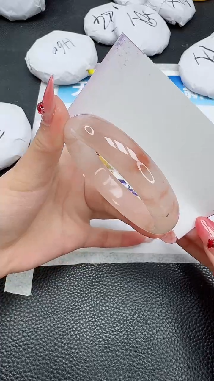 【闪购商品】石英质玉手镯未镶嵌327