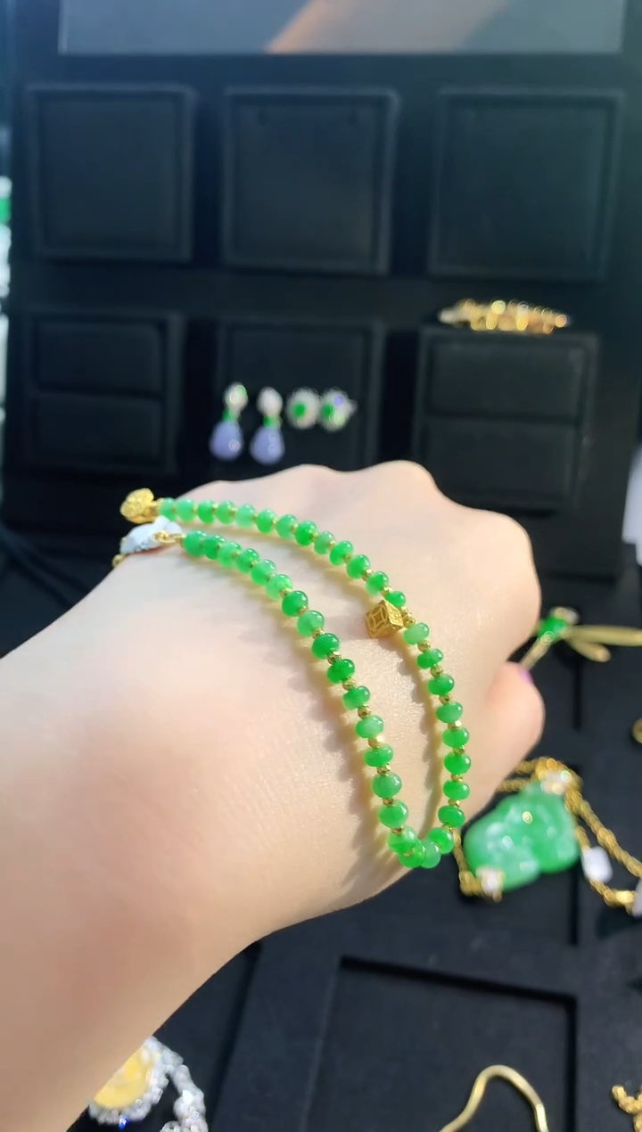 【闪购商品】翡翠手链18K金镶嵌手饰