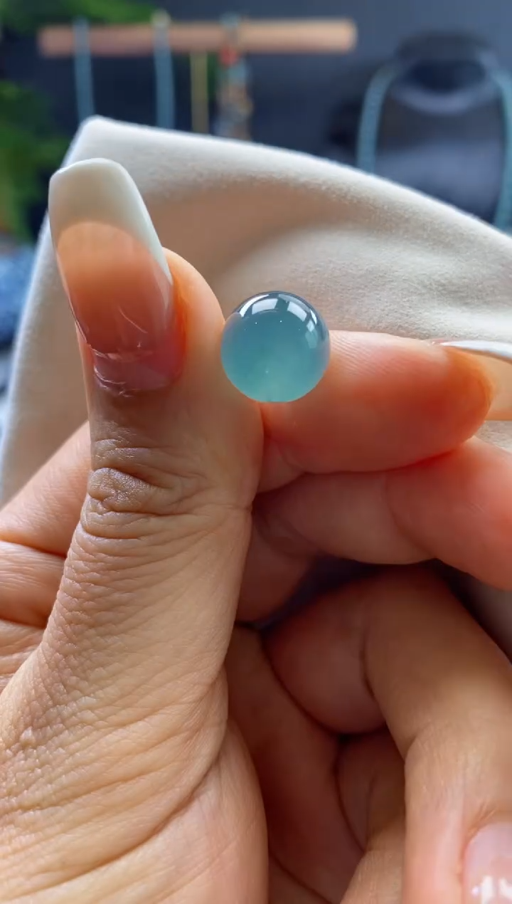 翡翠未镶嵌颈饰0549076018