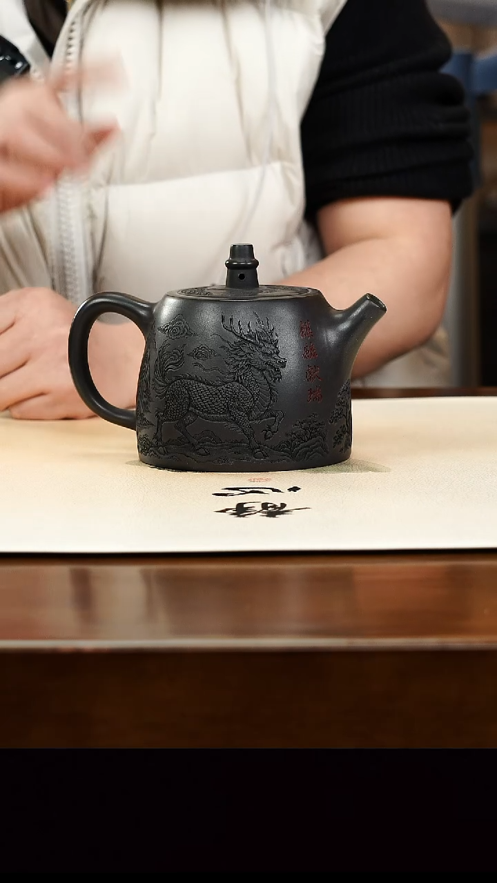 茶壶紫砂宜兴原矿紫砂壶孤品