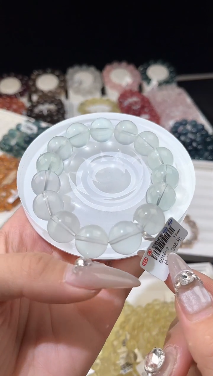 【闪购商品】萤石手链未镶嵌多样性发一奶绿15mm