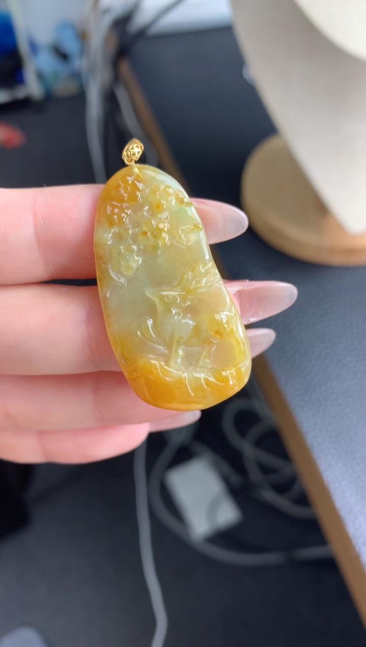 【闪购商品】翡翠颈饰18K金镶嵌48小时鉴赏期