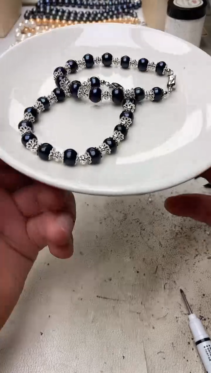 淡水珍珠未镶嵌颈饰1