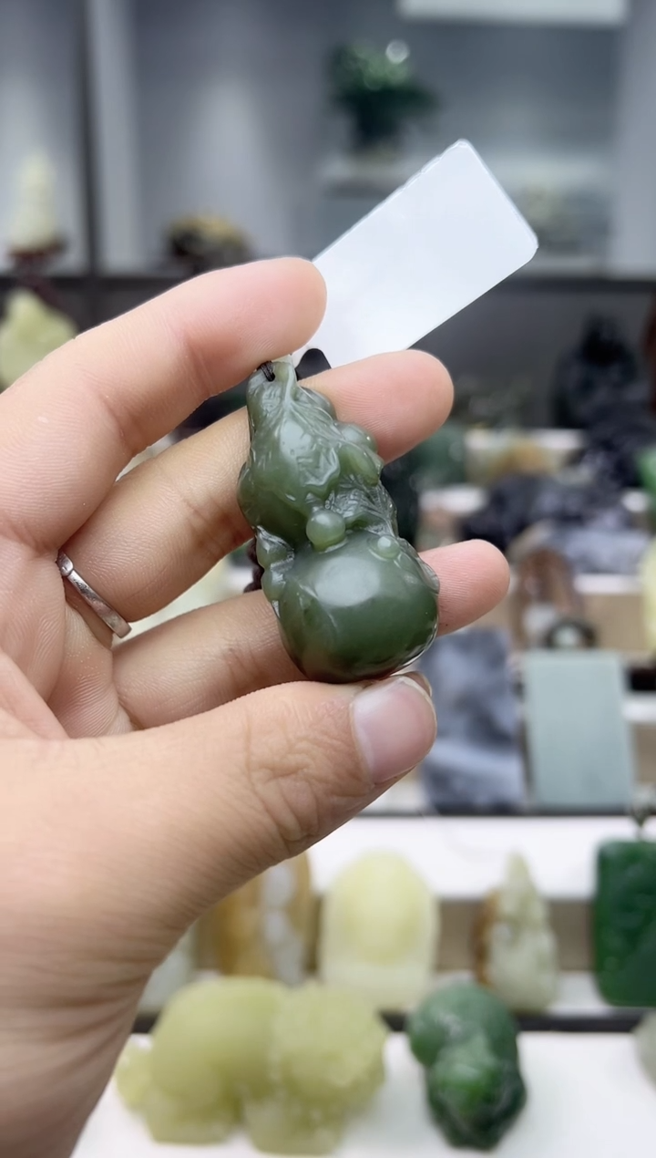 【闪购商品】和田玉挂件未镶嵌吊坠