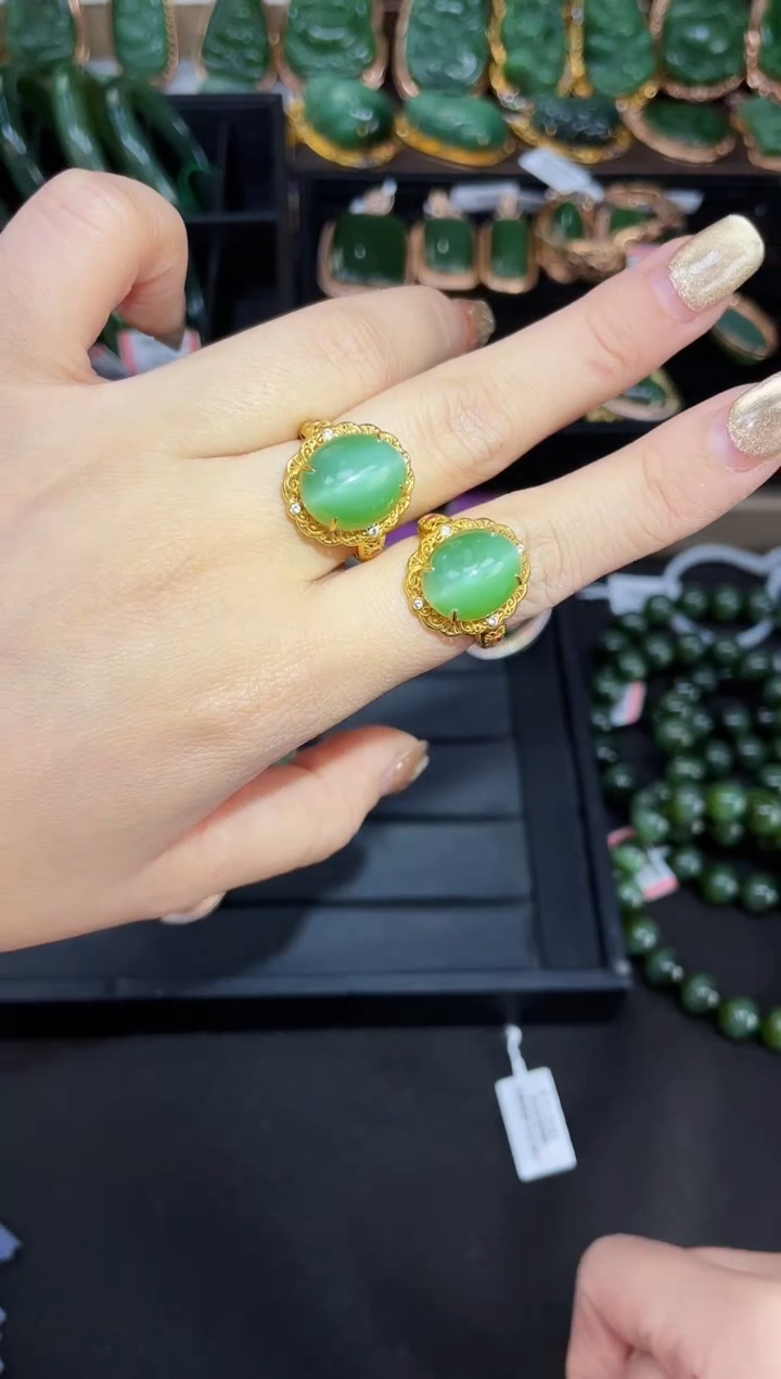 【闪购商品】和田玉戒指18K金镶嵌多样性发一