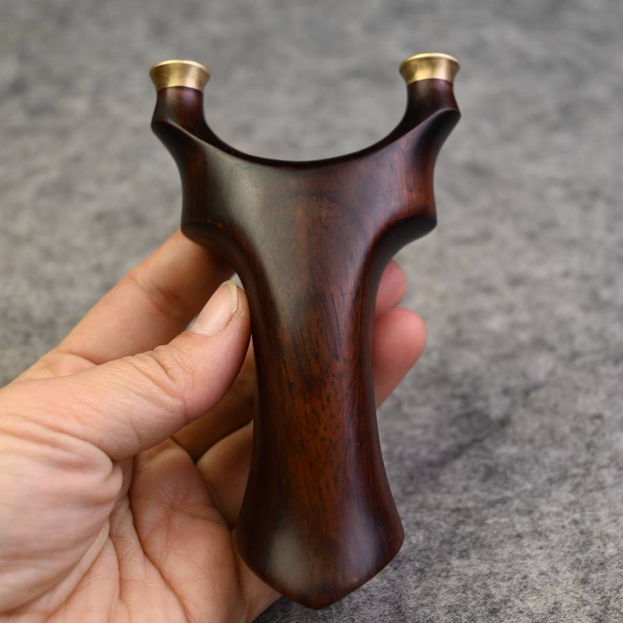 高密紫檀微暇款块压天煞 免绑扁皮实木弹弓一把（75.15左右）