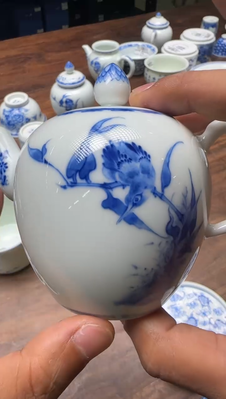 邵春霞 单翠美人肩壶