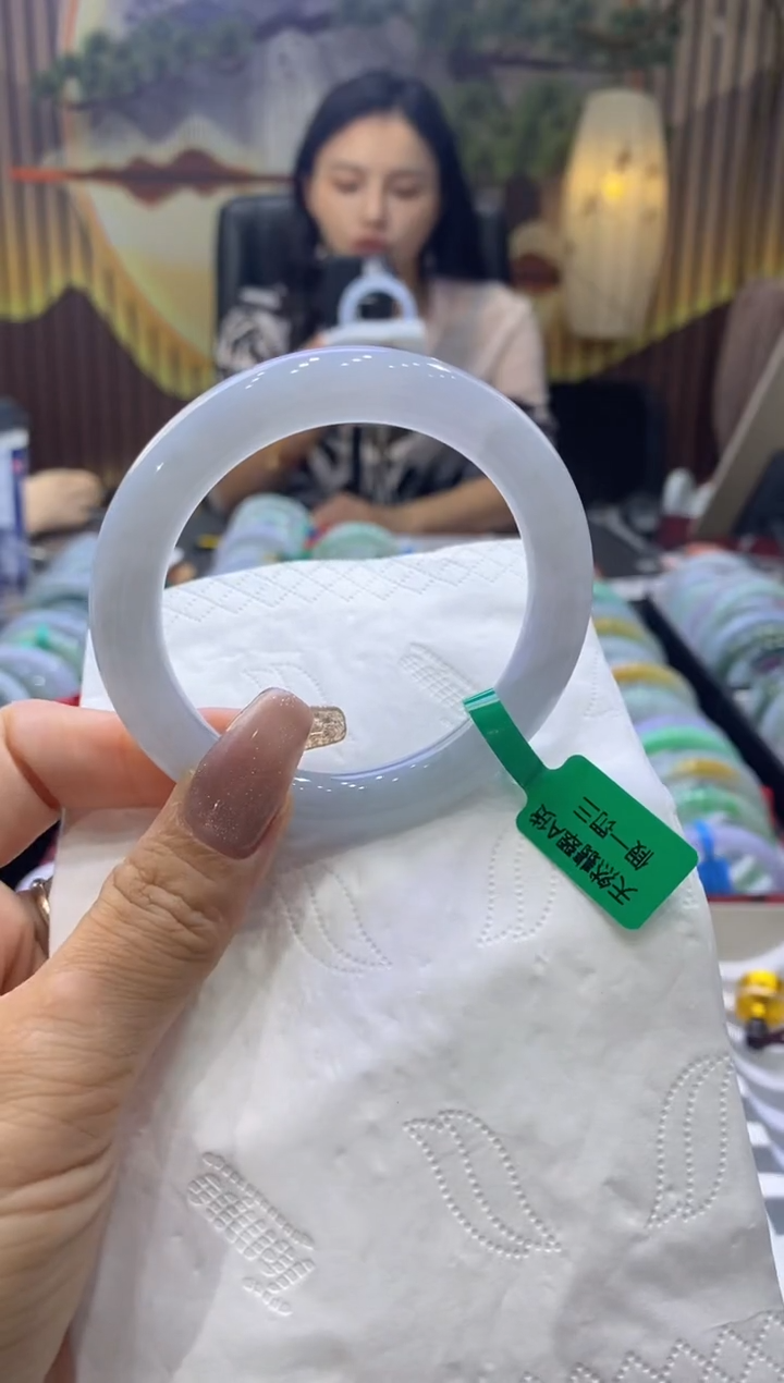 翡翠手镯未镶嵌00000080