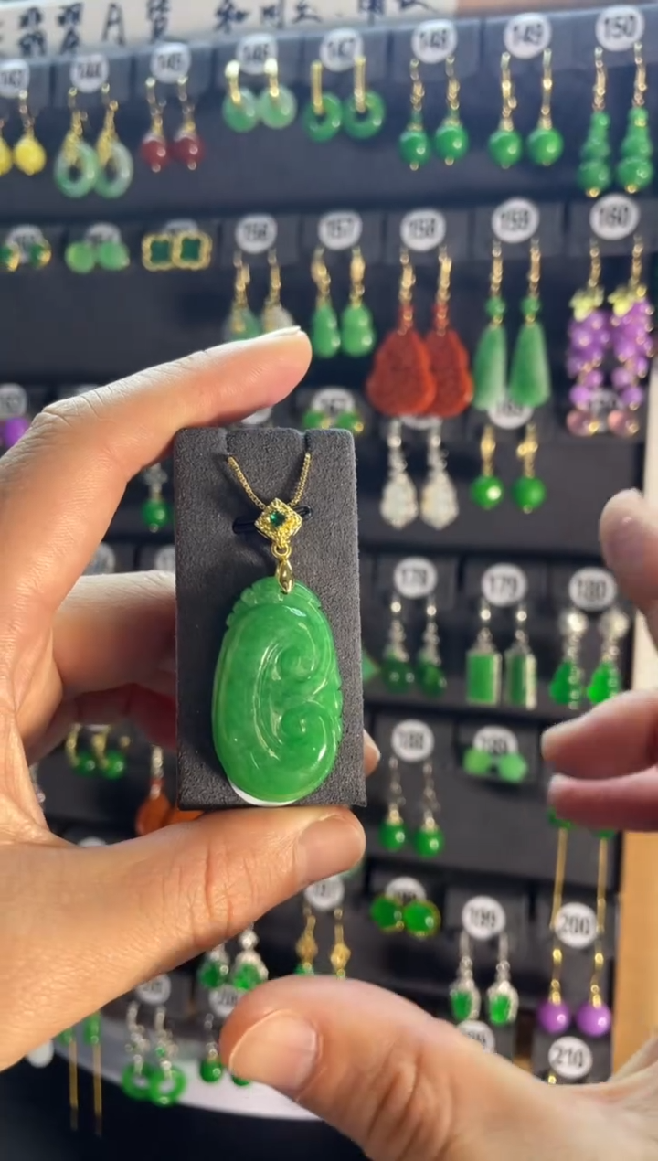 【闪购商品】翡翠颈饰银S925镶嵌233...