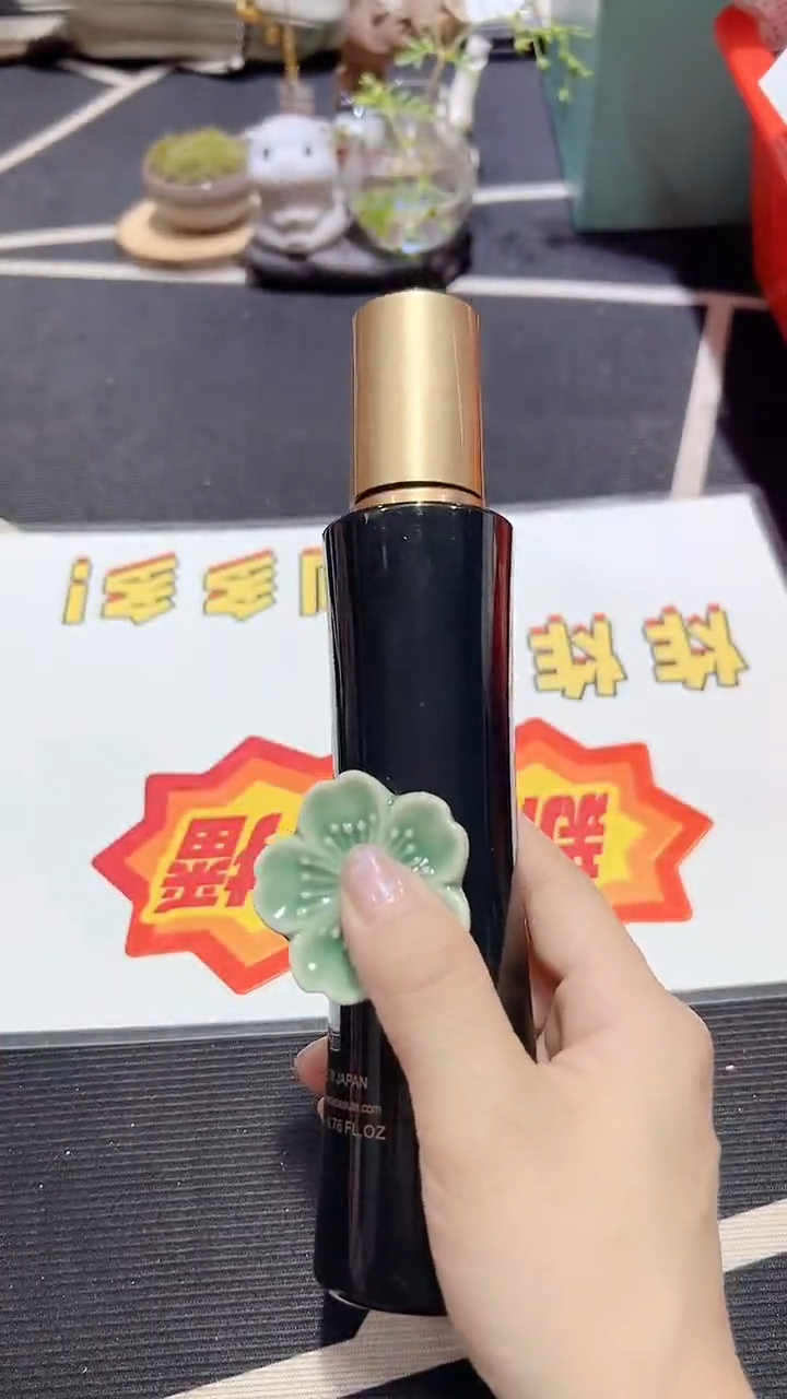 瓷片碗碟好物一件不留@@1