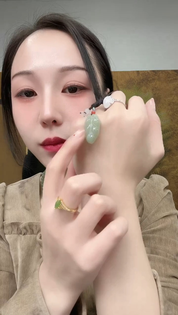 【闪购商品】和田玉颈饰未镶嵌000