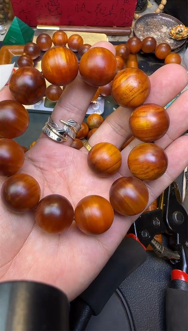 松木（琥珀木）手串/手链琥珀木单圈20mm玉化+配珠1颗