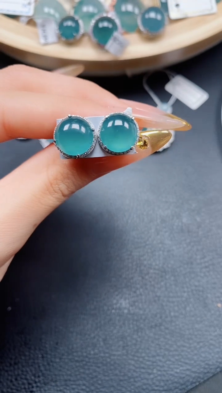 【闪购商品】翡翠耳饰银S925镶嵌翡翠