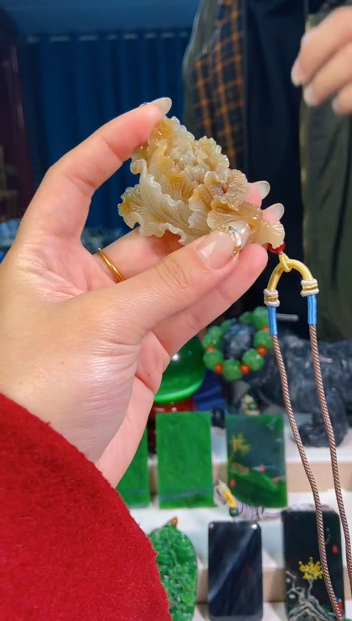 【闪购商品】和田玉未镶嵌挂件1