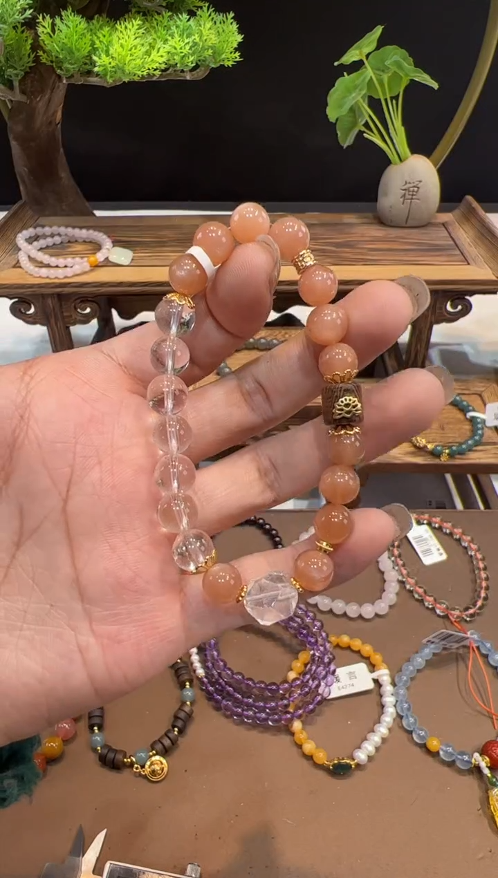 【闪购商品】水晶手串未镶嵌@@手饰