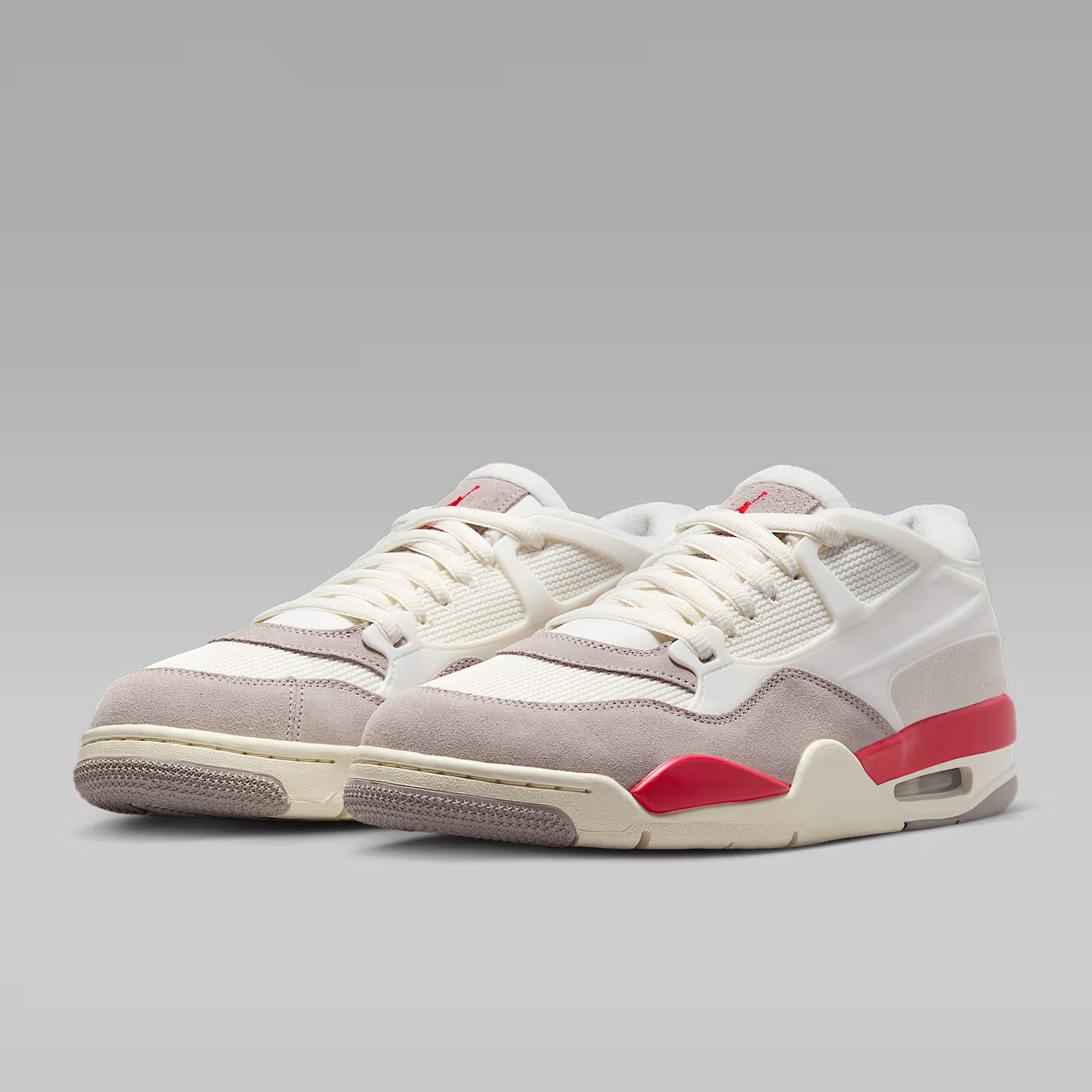 NIKE/耐克AJ4RM 白红男款低帮骑士鞋 HF8126-100