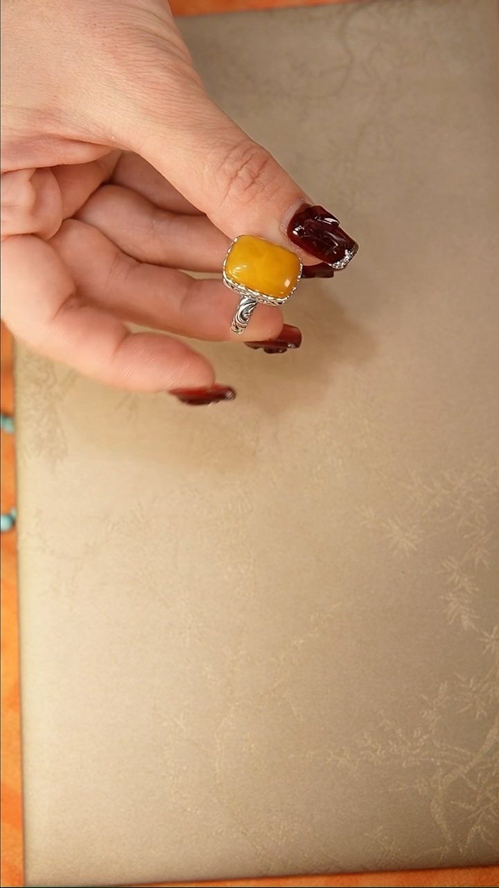 【闪购商品】琥珀戒指银S925镶嵌戒指