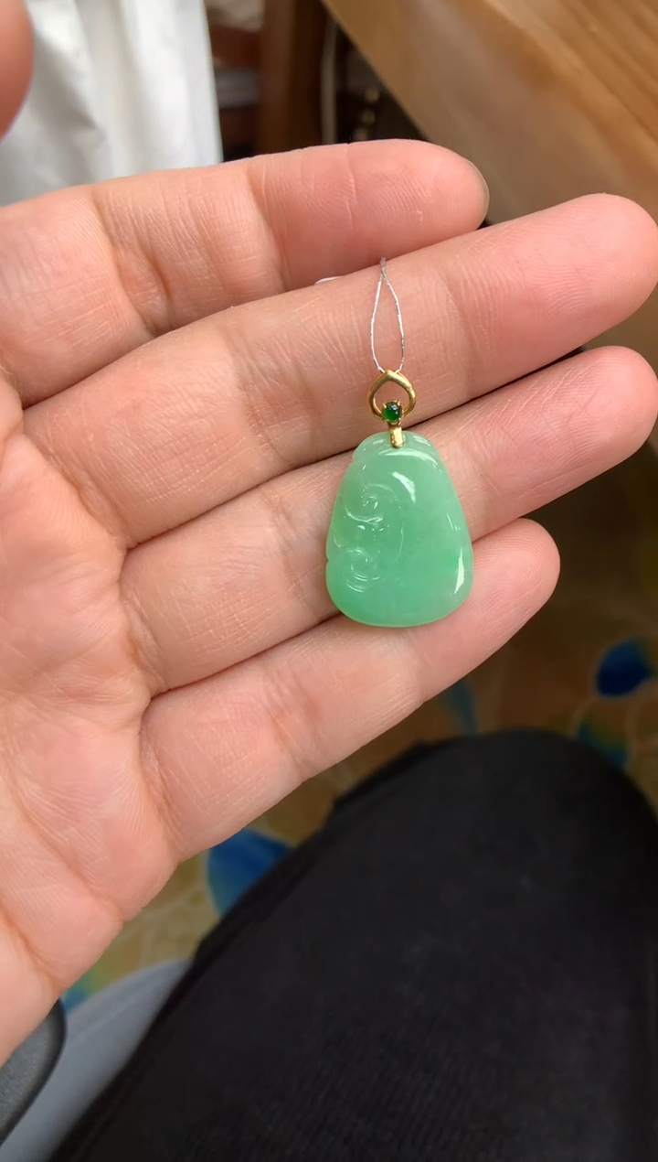 【闪购商品】翡翠颈饰18K金镶嵌如意