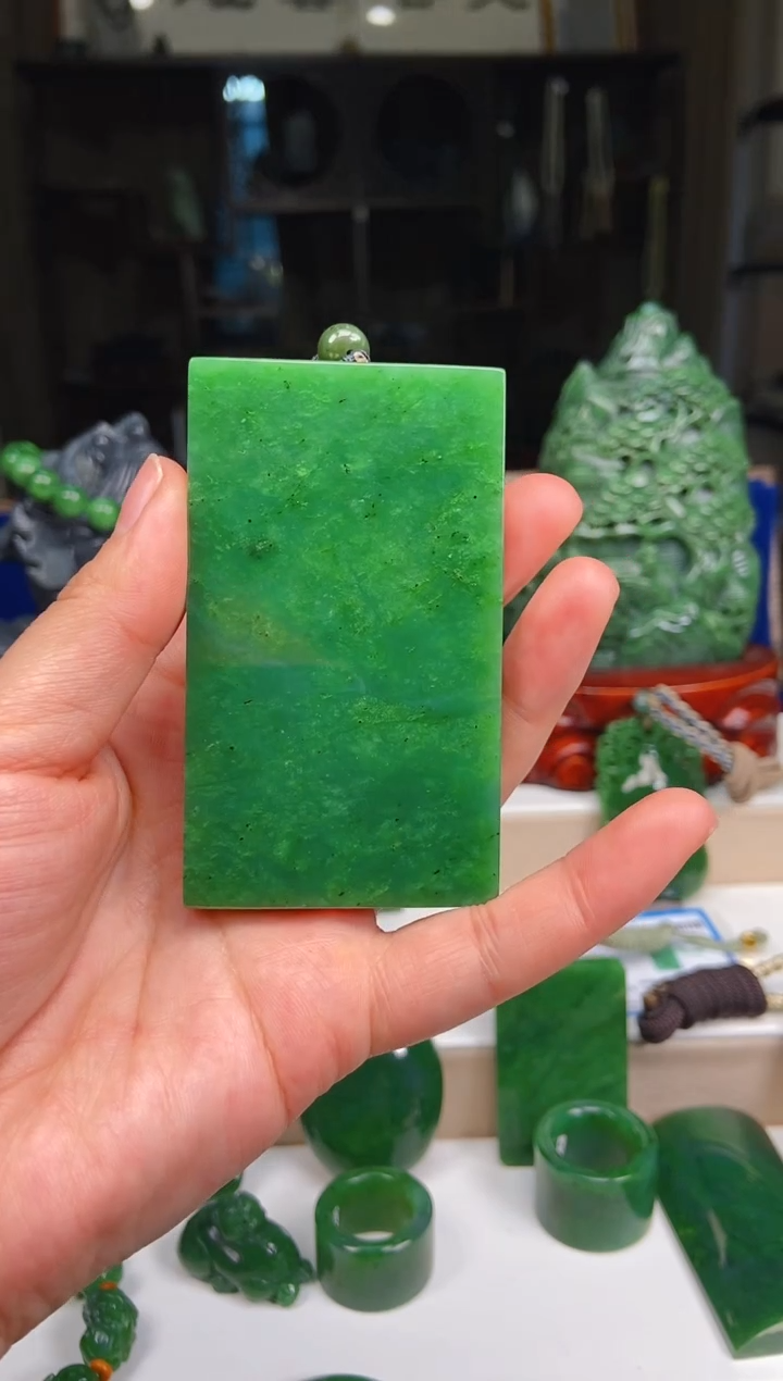 【闪购商品】和田玉挂件未镶嵌1