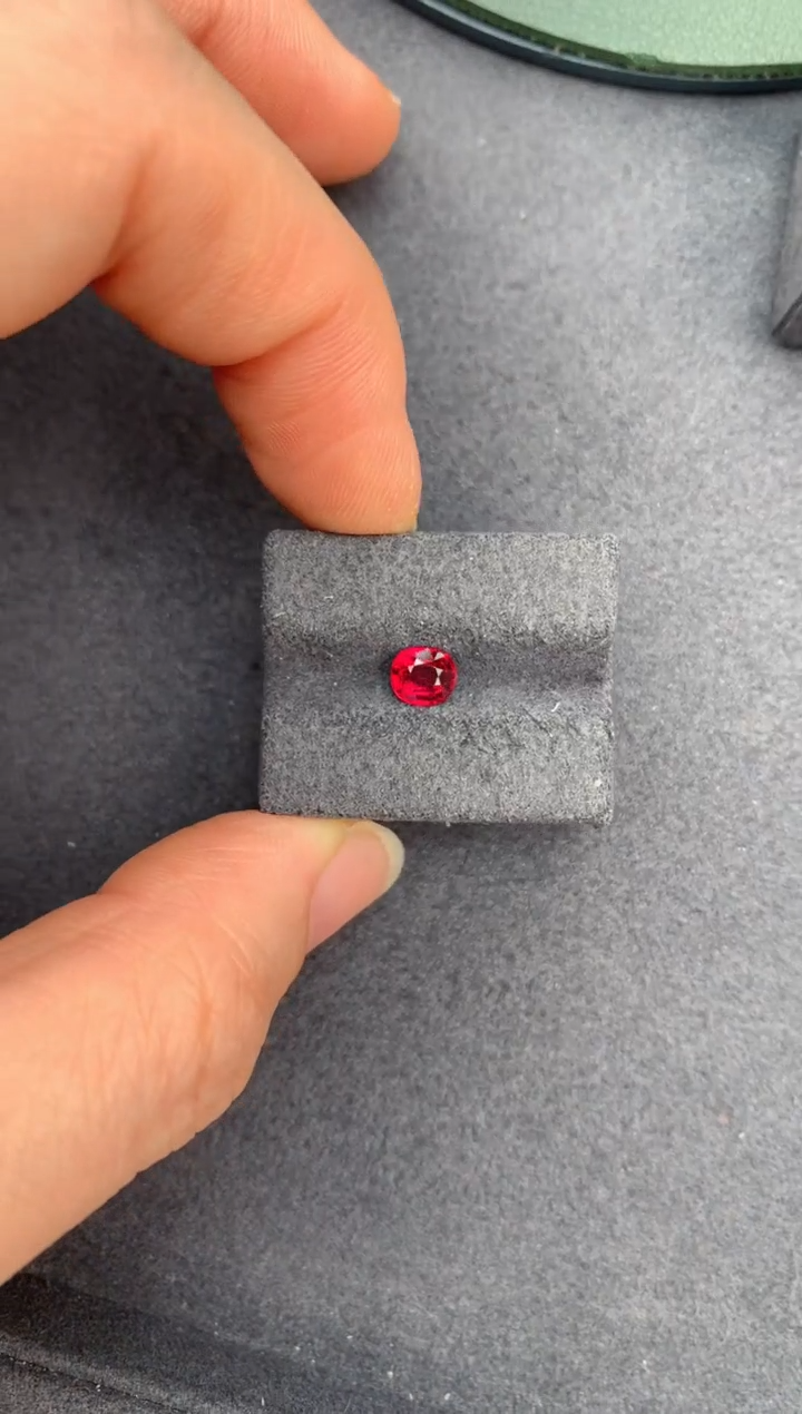 【闪购商品】红宝石裸石未镶嵌79分鸽血红
