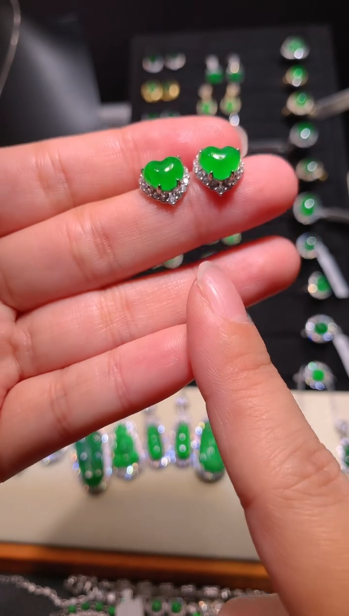 【闪购商品】翡翠耳饰银S925镶嵌耳钉