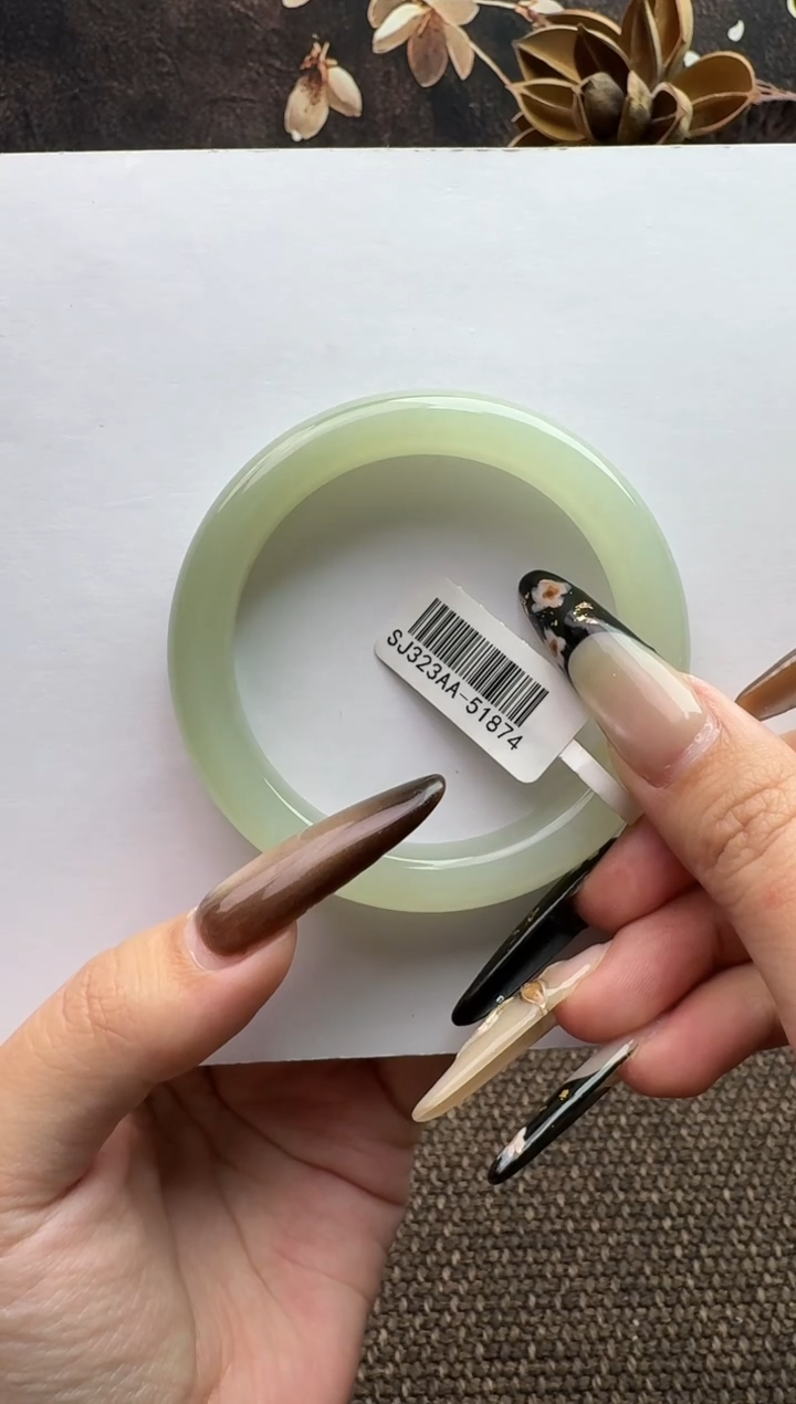 未镶嵌手镯和田玉54