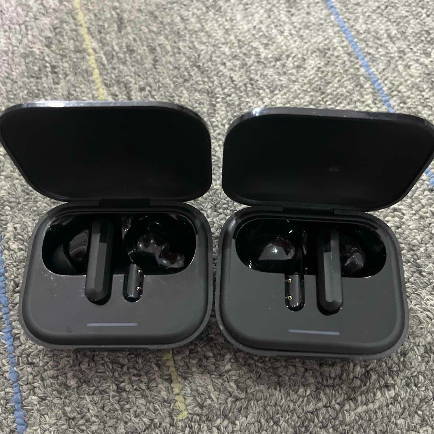 9新 Redmi/红米 【二手】武汉仓蓝牙耳机轻微划痕功能完好