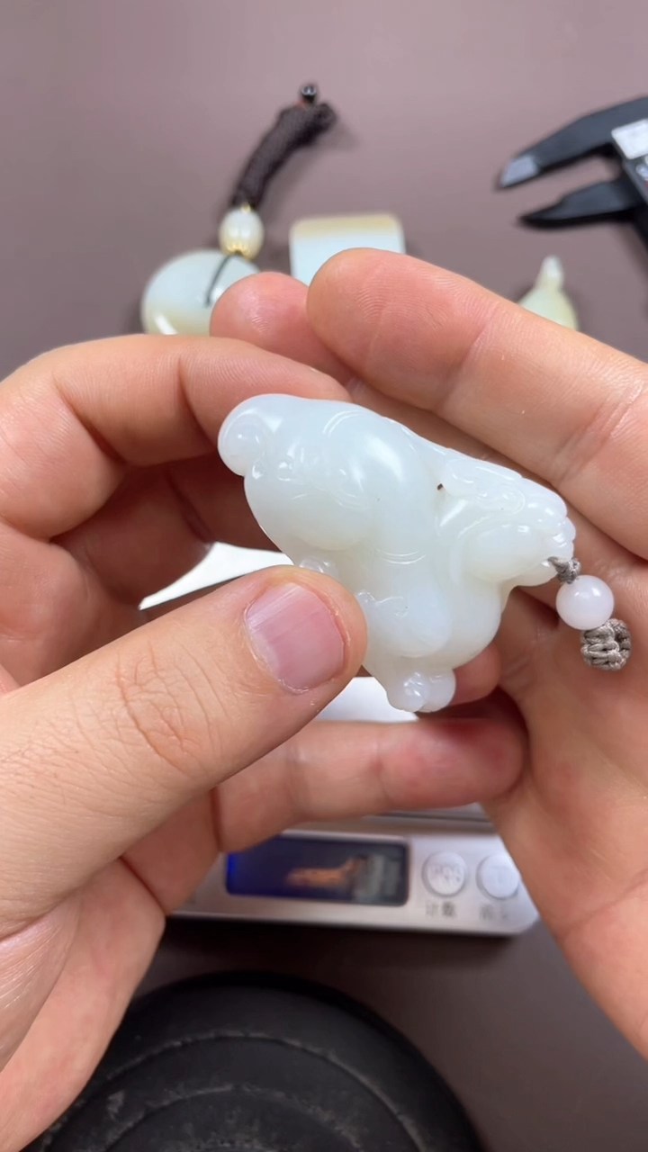 【闪购商品】和田玉颈饰未镶嵌1