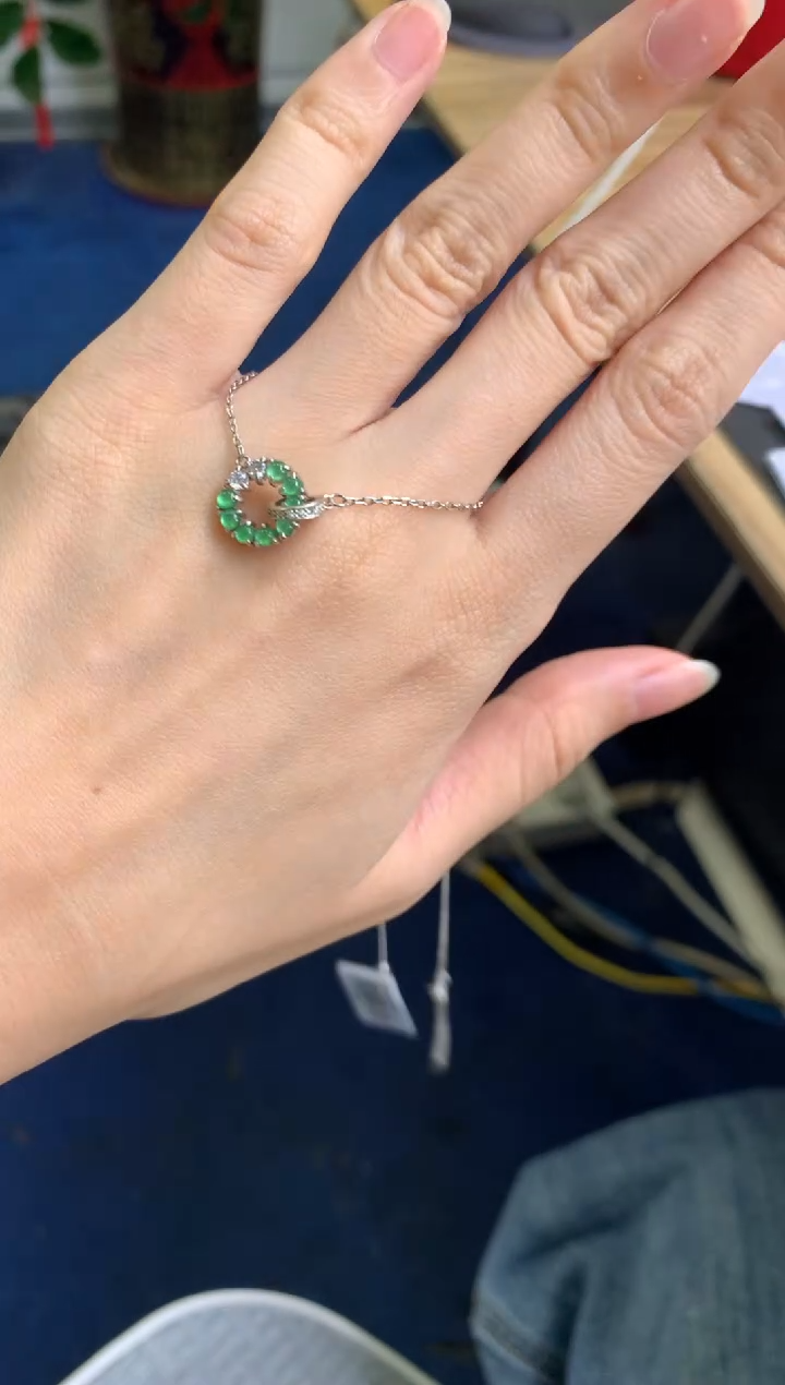 颈饰银S925镶嵌翡翠翡翠