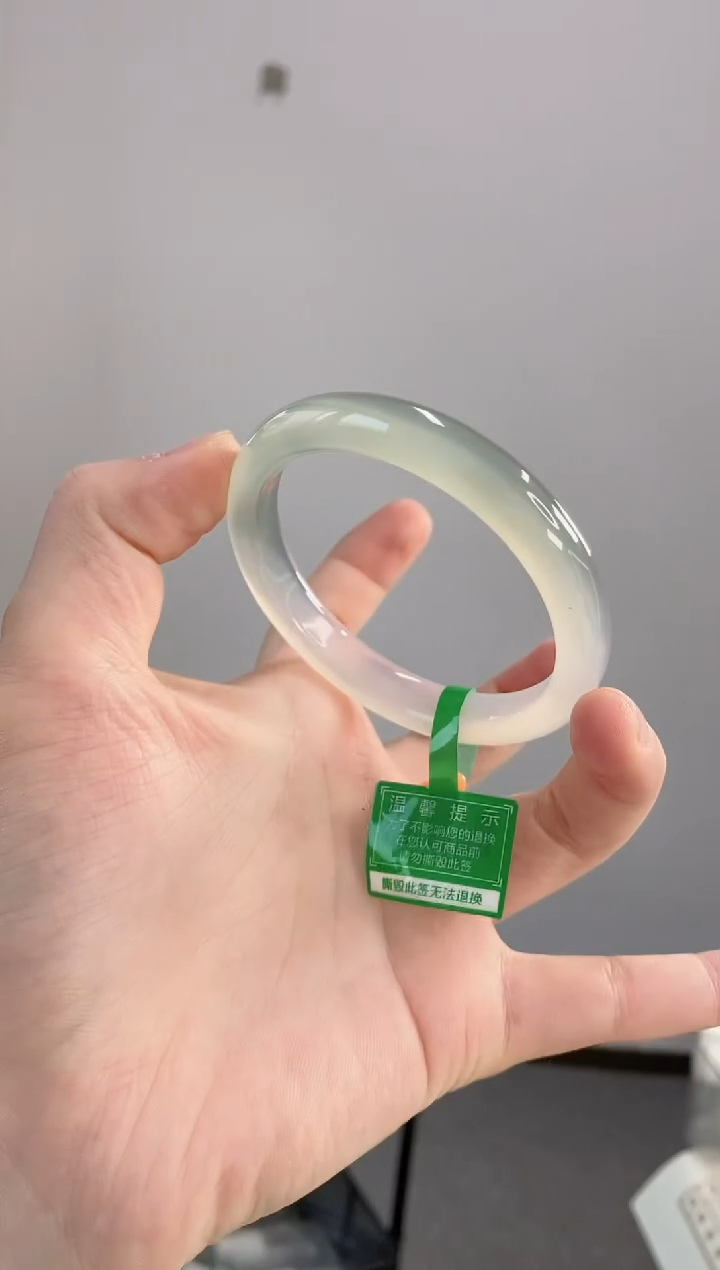 【闪购商品】玛瑙/玉髓手镯未镶嵌56圈