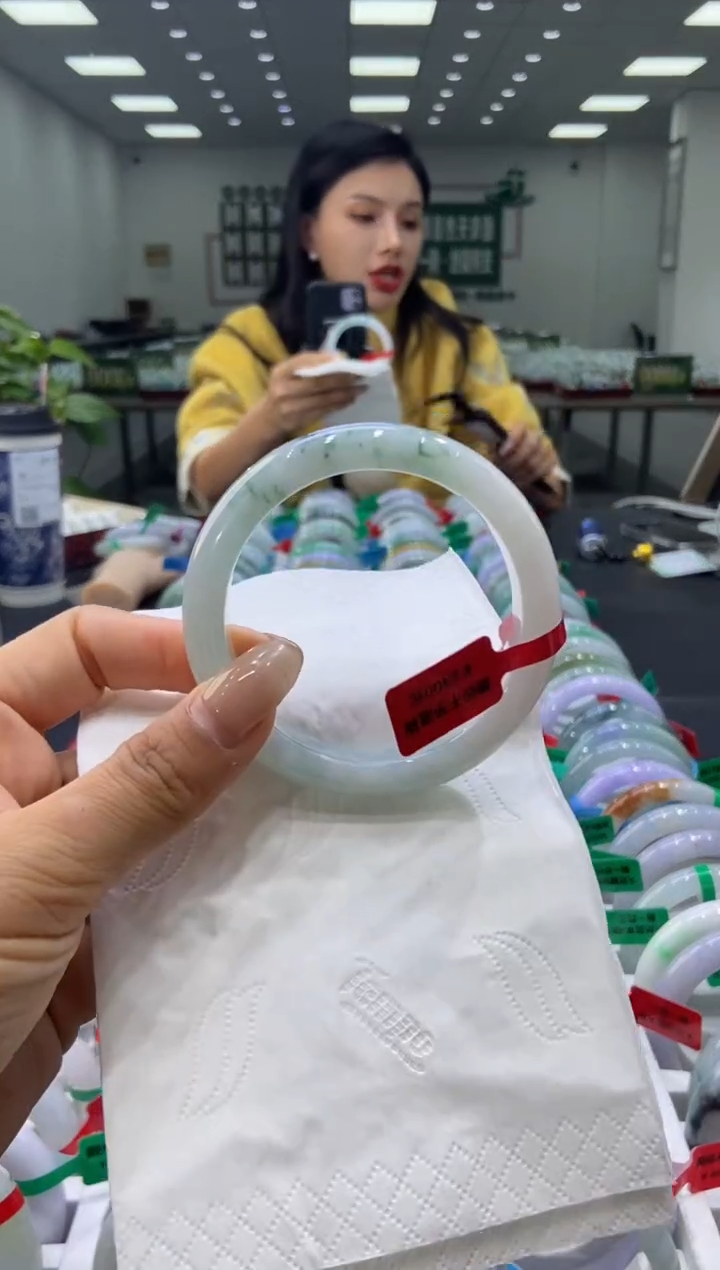 未镶嵌手镯翡翠00007507