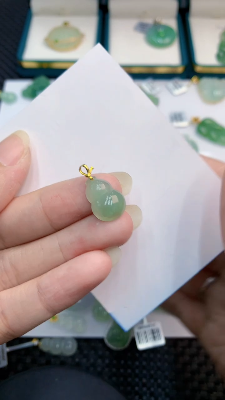【闪购商品】翡翠颈饰18K金镶嵌            8
