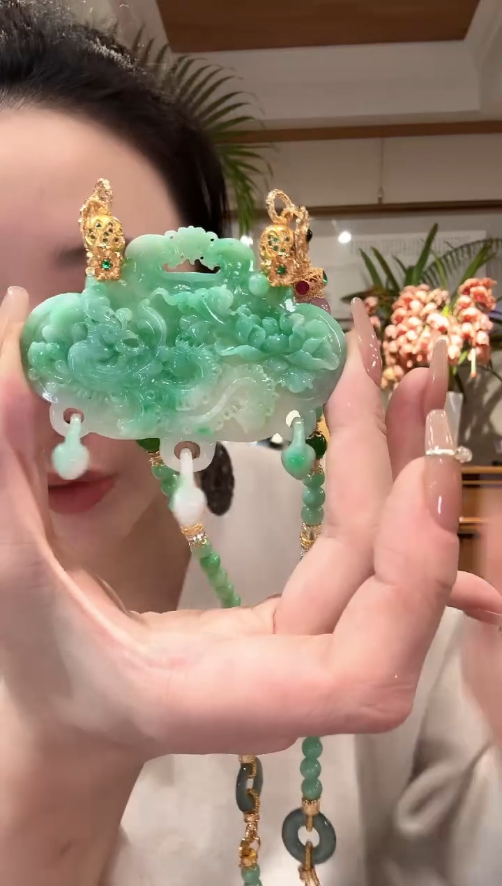 【闪购商品】翡翠颈饰未镶嵌国风