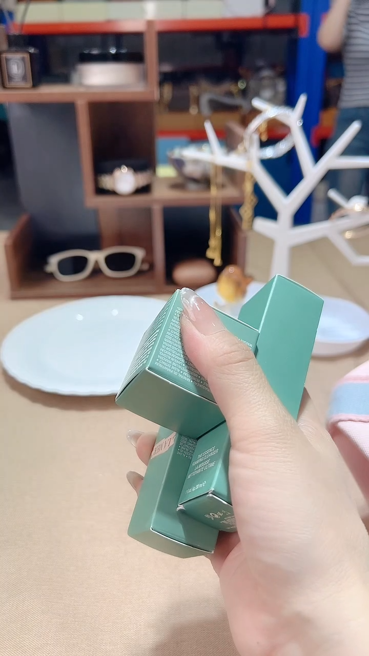 瓷片碗碟好物一件不留@@1