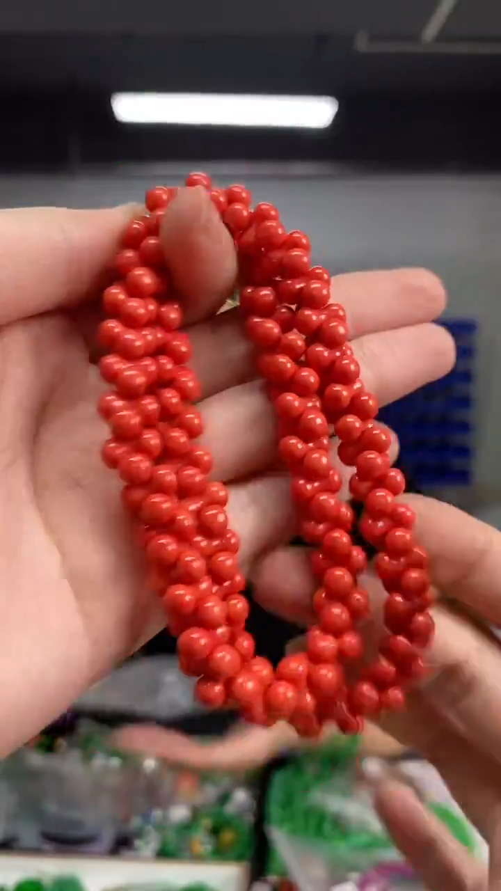 未镶嵌颈饰玛瑙/玉髓多样性发其一颜色微差