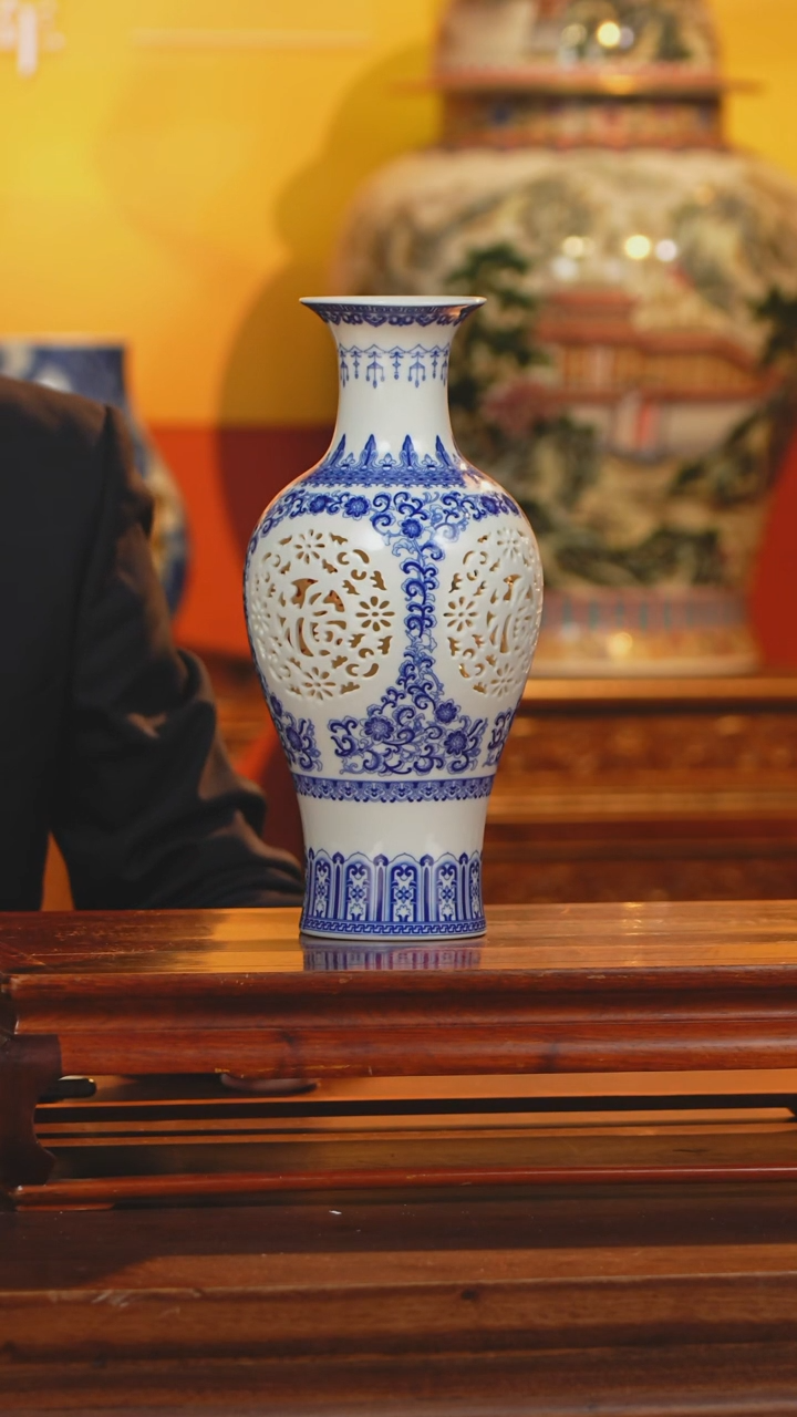 【闪购商品】摆件摆件《景东陶瓷》艺术摆件W513