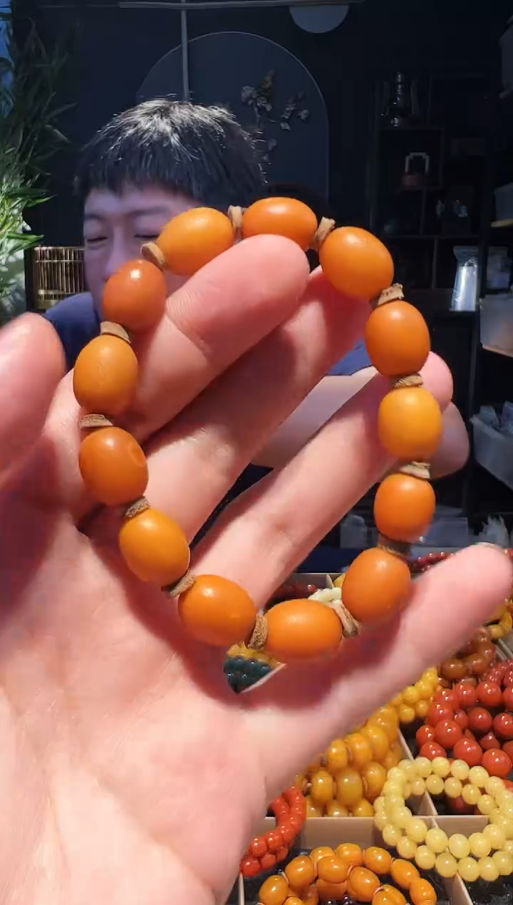 未镶嵌蜜蜡手链11左右枣蜡